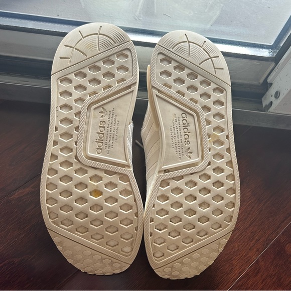 Adidas NMD in cream white - size 8 - Picture 4 of 7
